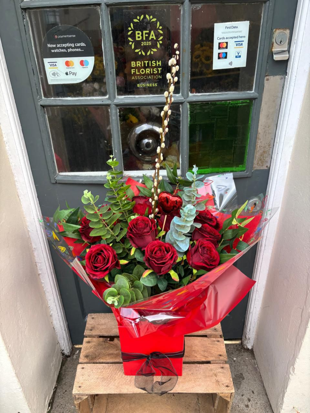 12 Red Roses