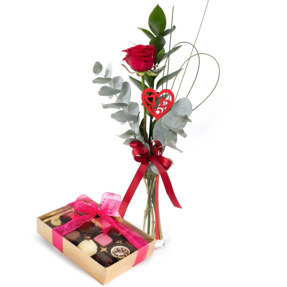 A Little Treasure With Chocolates - My Store